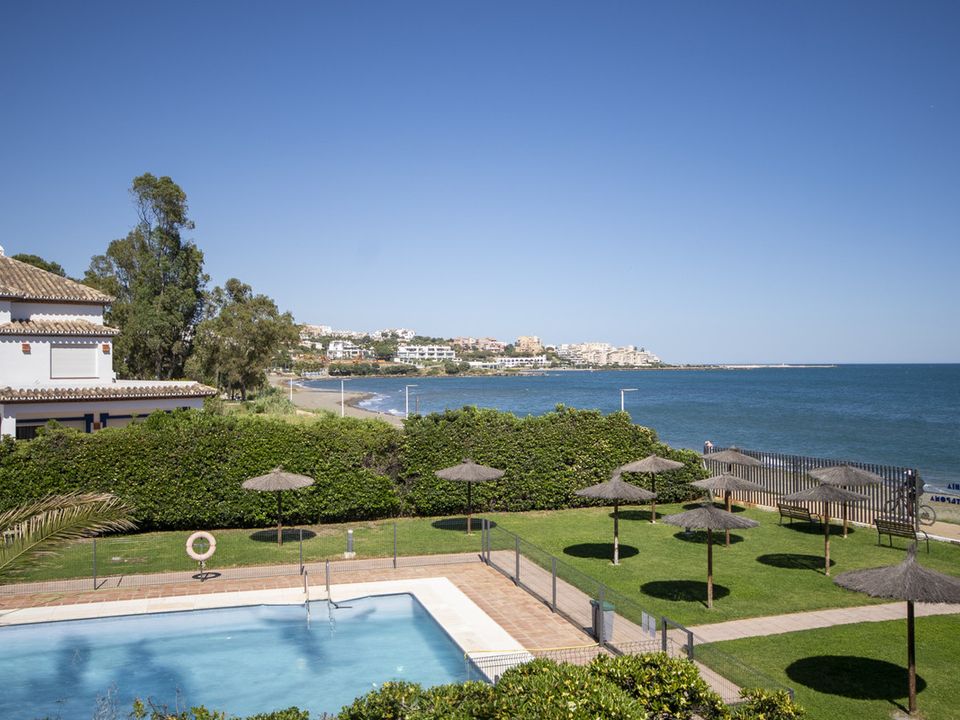 Lejlighed i Estepona, Malaga - foto 1
