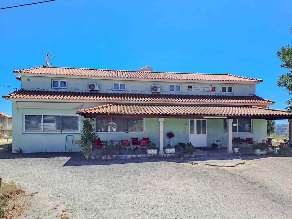 Erhvervsejendom i Vila Flor, Braganca - foto 1