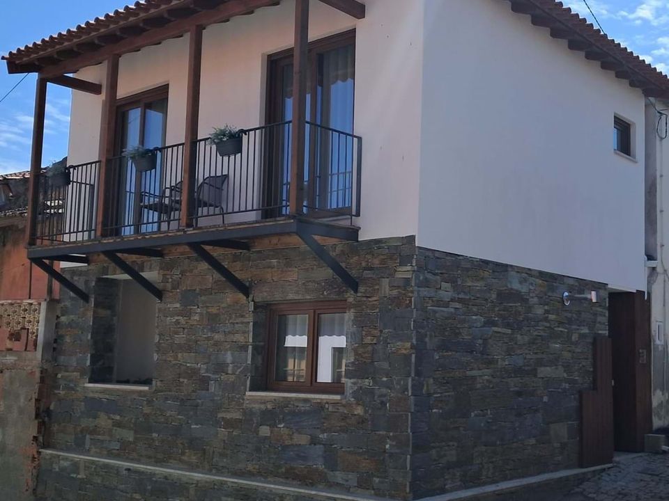 Landejendom i Alfandega da Fe, Braganca - foto 1