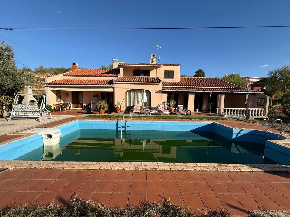 Villa i Vila Flor, Braganca - foto 1