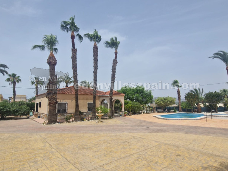 Herregård i Cox, Alicante - bilde 1