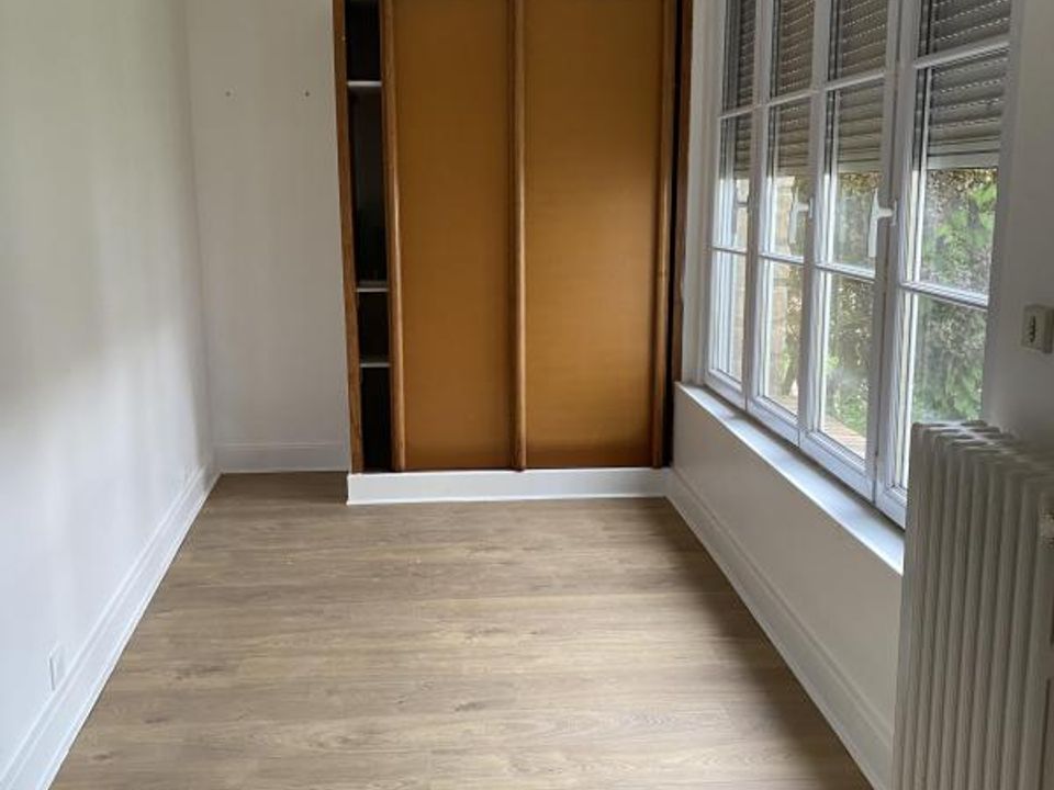 Apartment in Boran-sur-Oise, Oise - photo 4