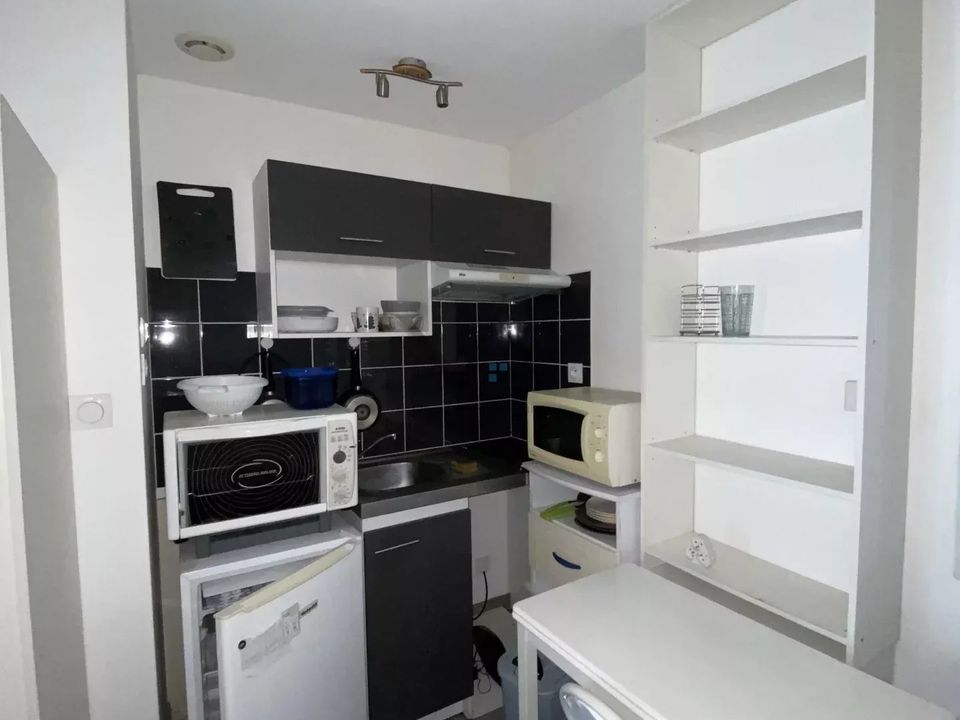 Apartment in Montelimar, Drome - photo 1