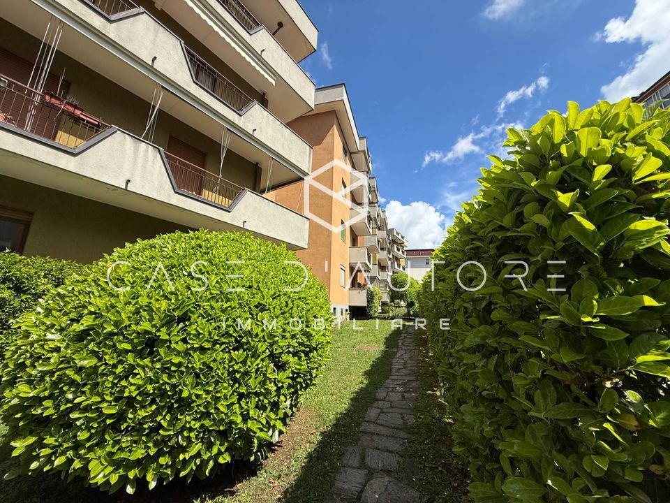 Lejlighed i Varese, Varese - foto 1