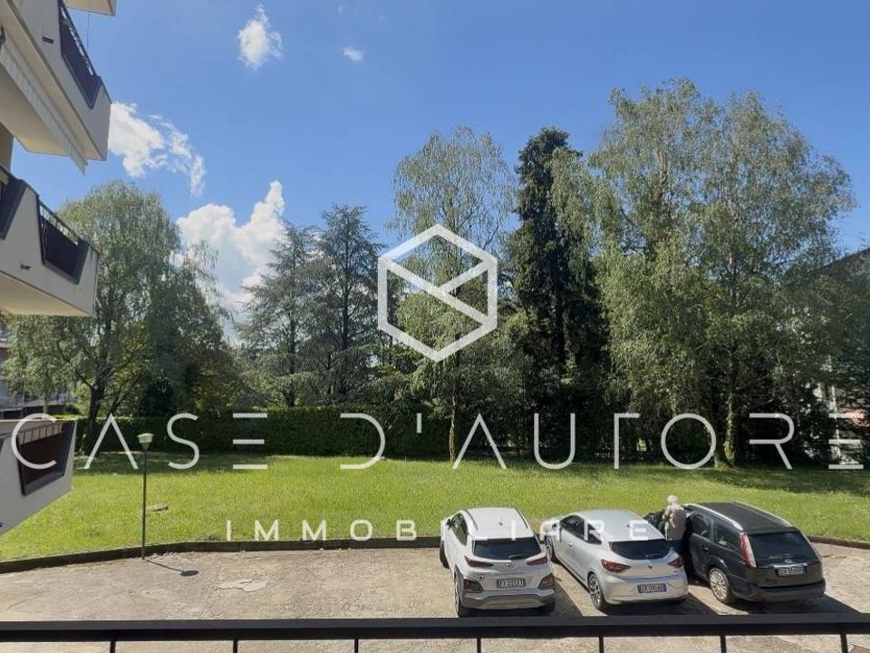 Lejlighed i Varese, Varese - foto 2