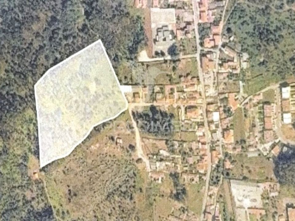 Helårsgrund i Maia, Porto - foto 1