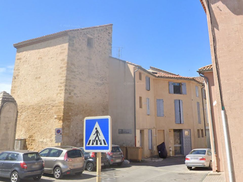 Apartment in Monteux, Vaucluse - photo 2