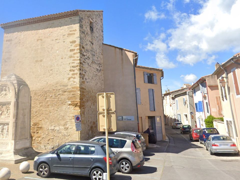Apartment in Monteux, Vaucluse - photo 3