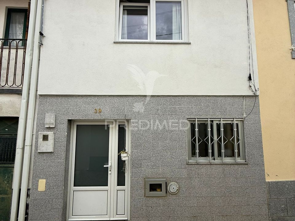 Byhus i Vila Nova de Foz Coa, Guarda - foto 1