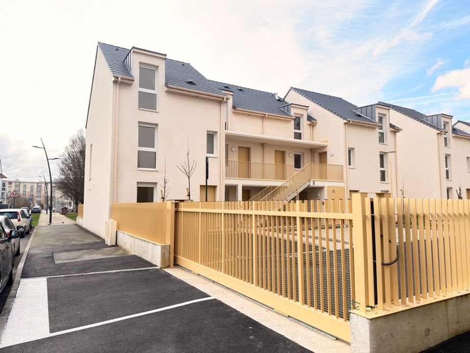 Leilighet i Creil, Oise - bilde 1
