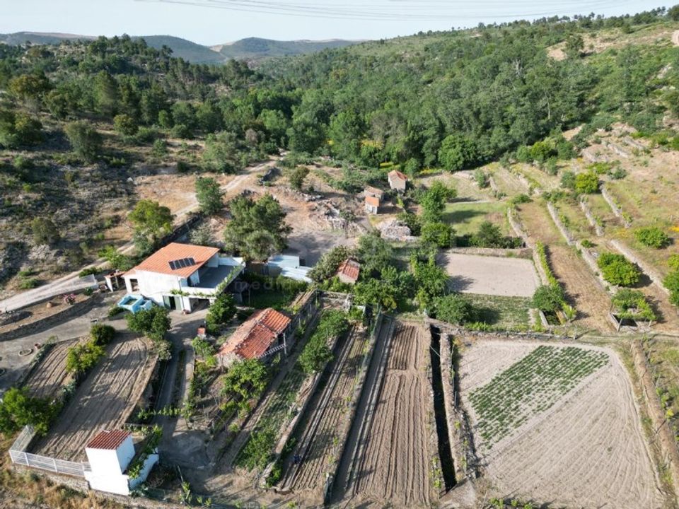 Helårsgrund i Carvicais, Braganca - foto 5