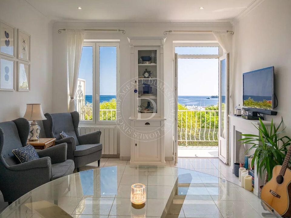Lejlighed i Beaulieu-sur-Mer, Alpes-Maritimes - foto 1