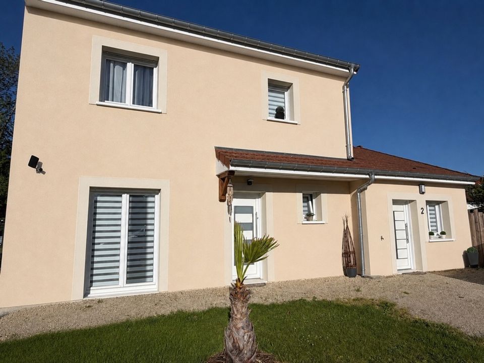 Villa i Saint-Dizier, Haute-Marne - foto 1