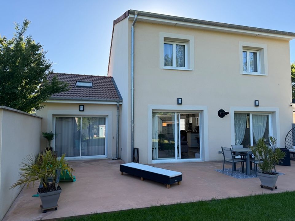 Villa i Saint-Dizier, Haute-Marne - foto 2