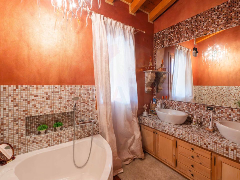 Villa in Rovato, Brescia - foto 1