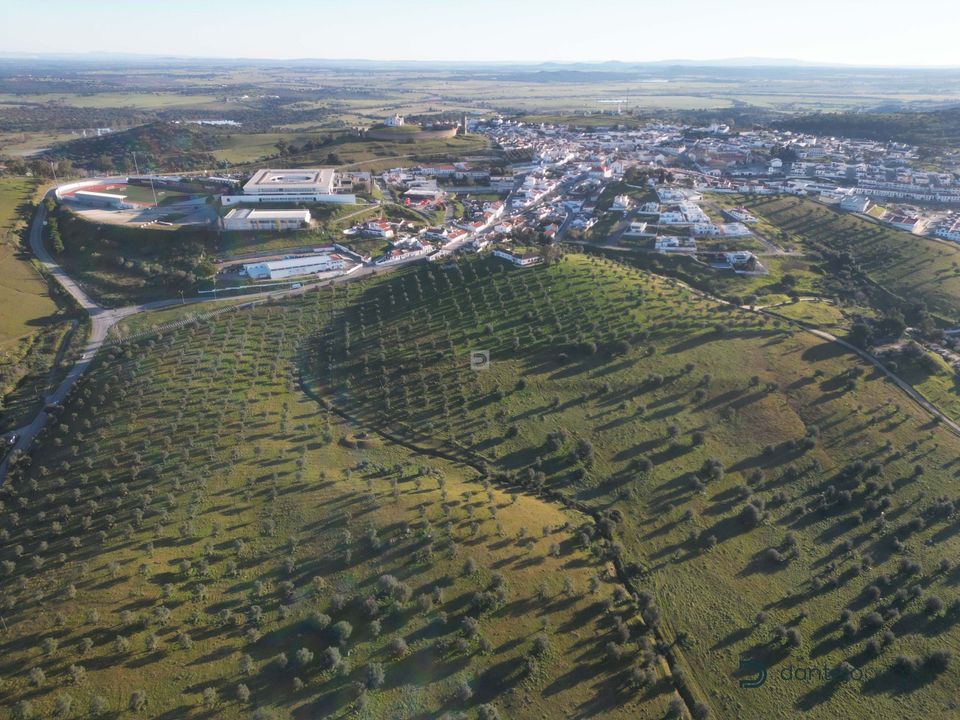 Helårsgrund i Arraiolos, Evora - foto 1