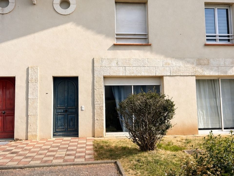 Villa i Villeneuve-sur-Lot, Lot-et-Garonne - foto 1