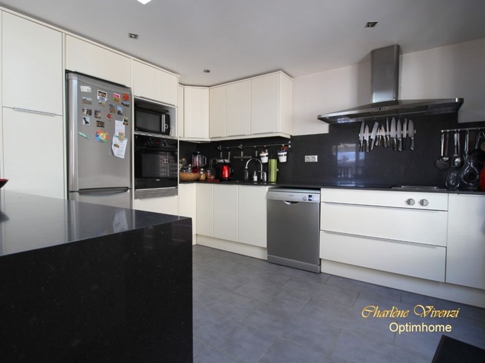 Villa i Enveitg, Pyrenees-Orientales - foto 2