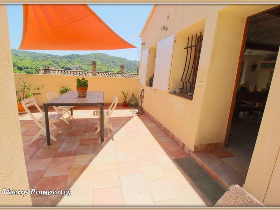 Rekkehus i Oraison, Alpes-de-Haute-Provence - bilde 1