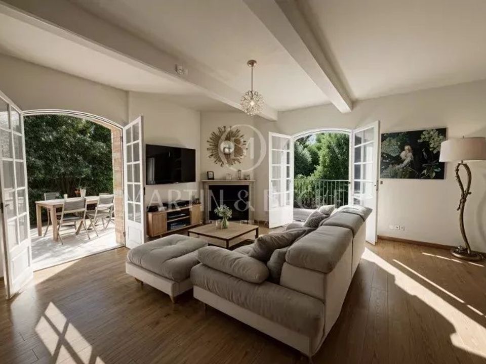 Villa i Antibes, Alpes-Maritimes - foto 1