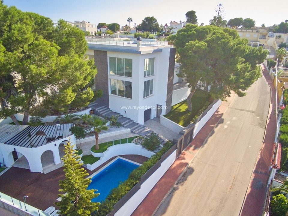 Villa i Torrevieja, Alicante - foto 1