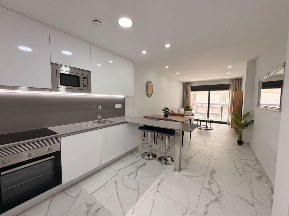 Lejlighed i Torrevieja, Alicante - foto 4