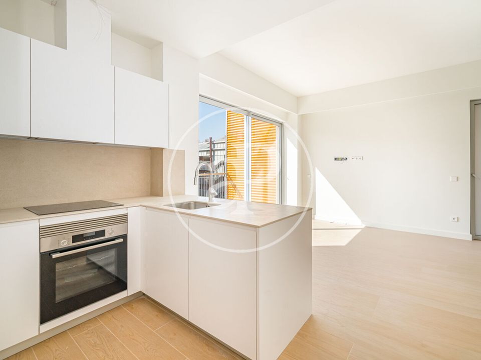 Apartment in Madrid, Madrid - photo 5