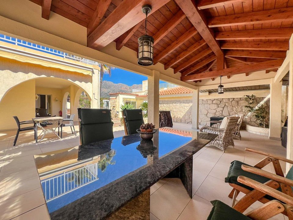 Villa i La Nucia, Alicante - foto 1
