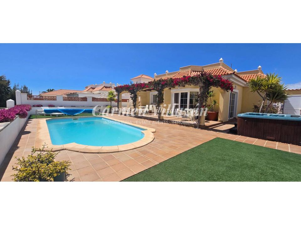 Villa i Castillo De Caleta Fuste, Fuerteventura - foto 1