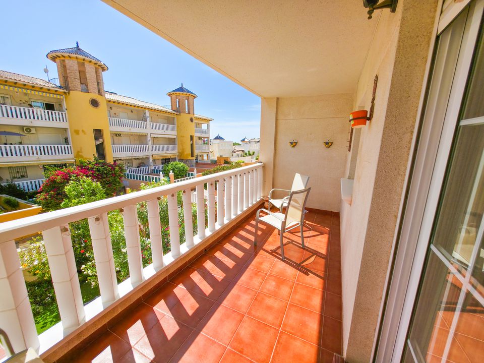 Lejlighed i Cabo Roig, Alicante - foto 2