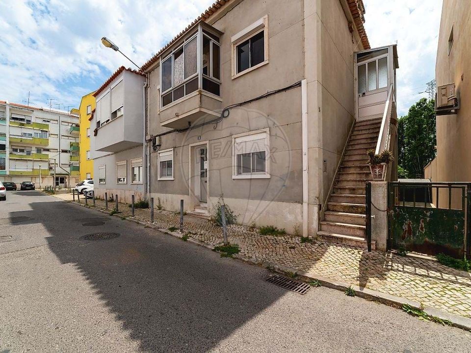 Erhvervsejendom i Odivelas, Lisbon - foto 1