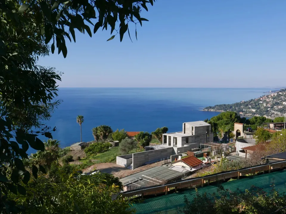 Helårsgrund i Ventimiglia, Imperia - foto 2