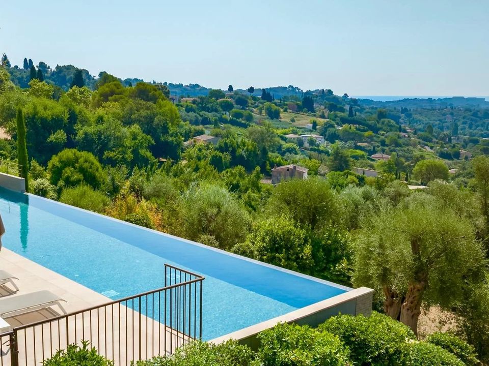 Lejlighed i Saint-Paul-de-Vence, Alpes-Maritimes - foto 1