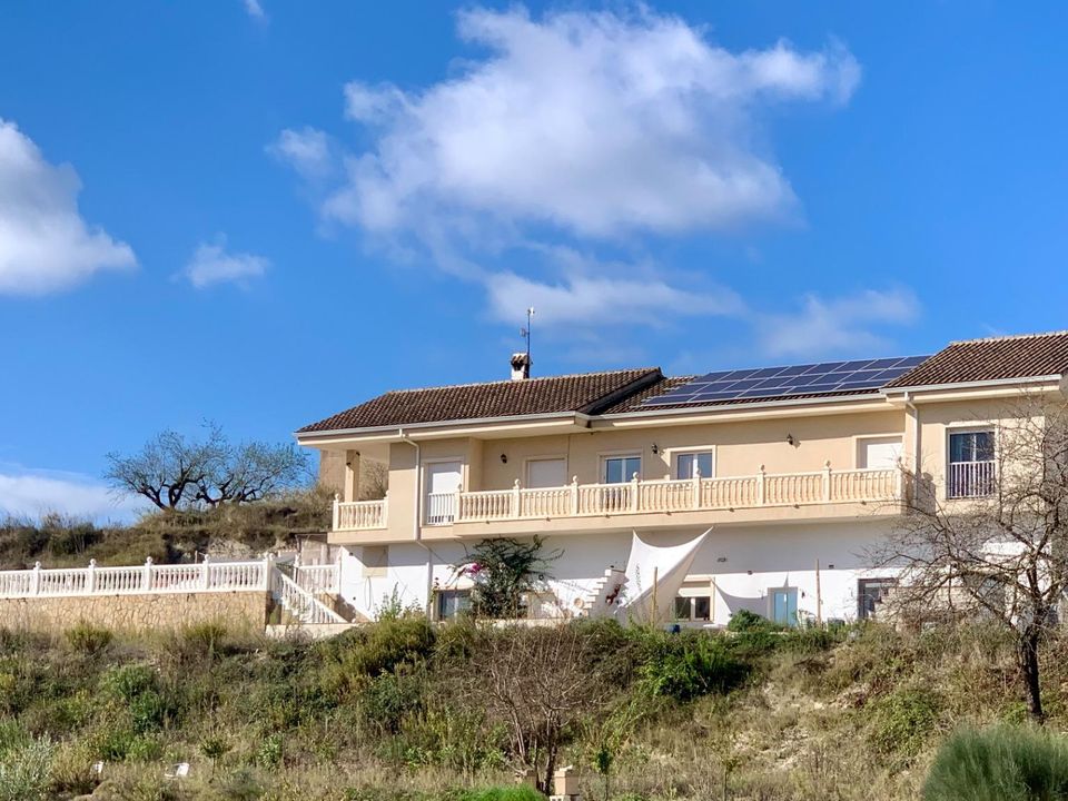 Villa i Alcoy, Alicante - bilde 1