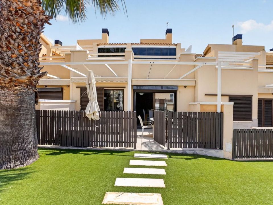 Villa i Cabo Roig, Alicante - foto 1