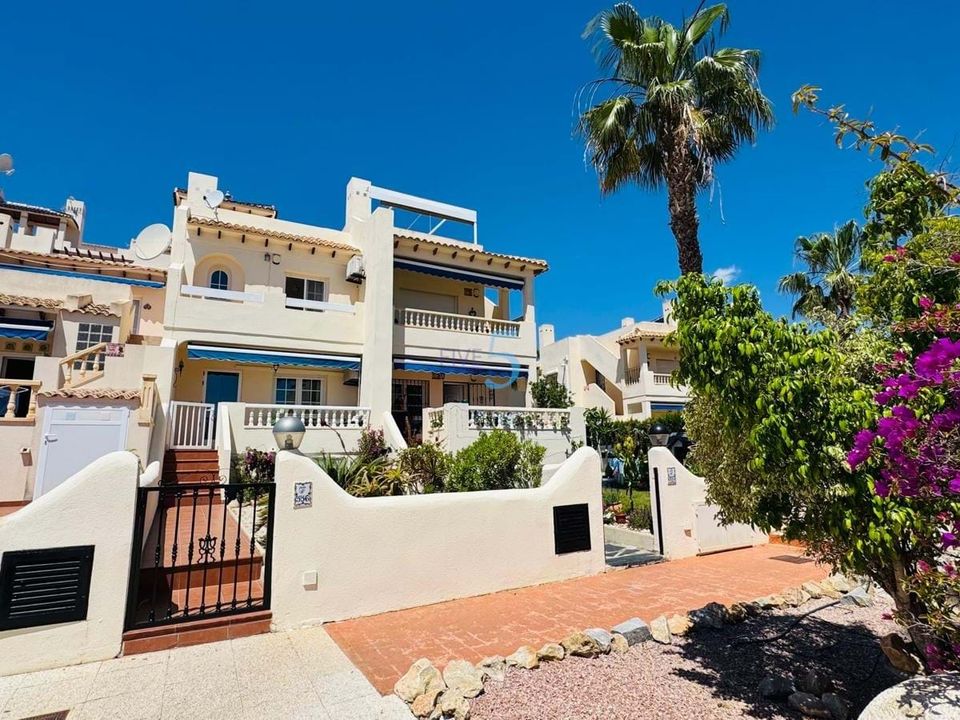 Byhus i Las Ramblas Golf, Alicante - foto 1