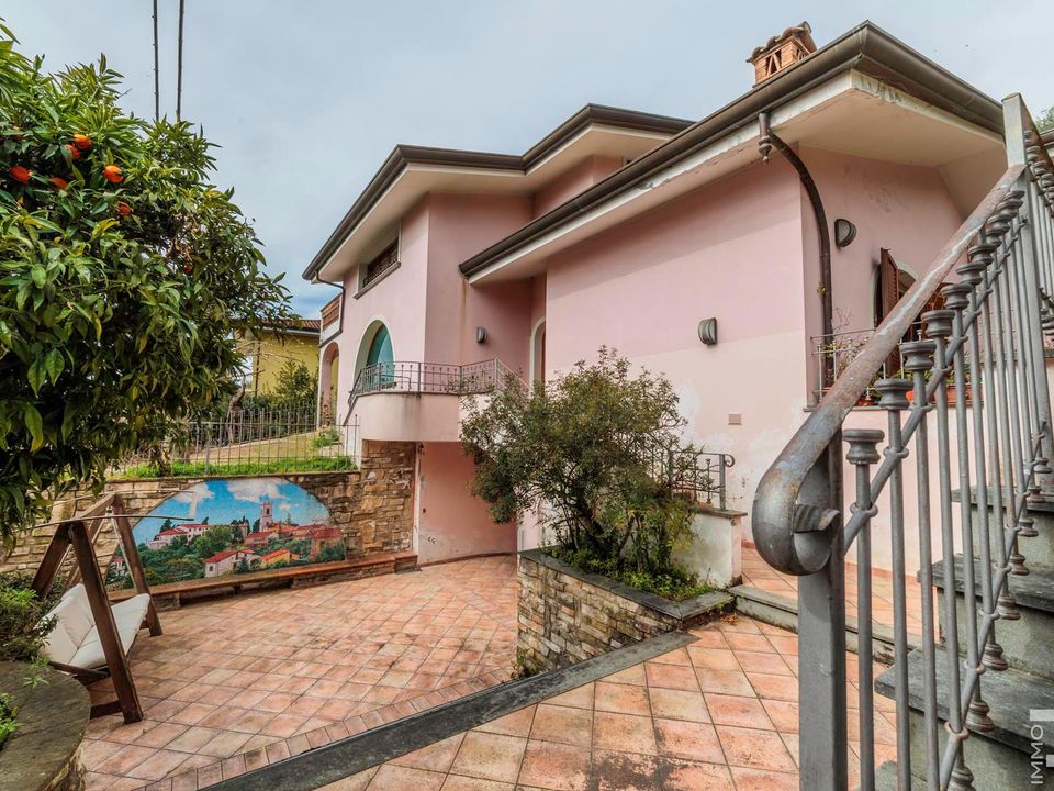 Villa i Massarosa, Lucca - bilde 1