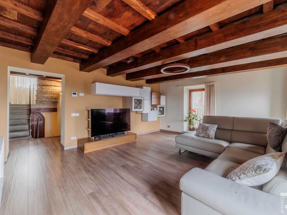 Rækkehus i Castelnuovo di Garfagnana, Lucca - foto 1
