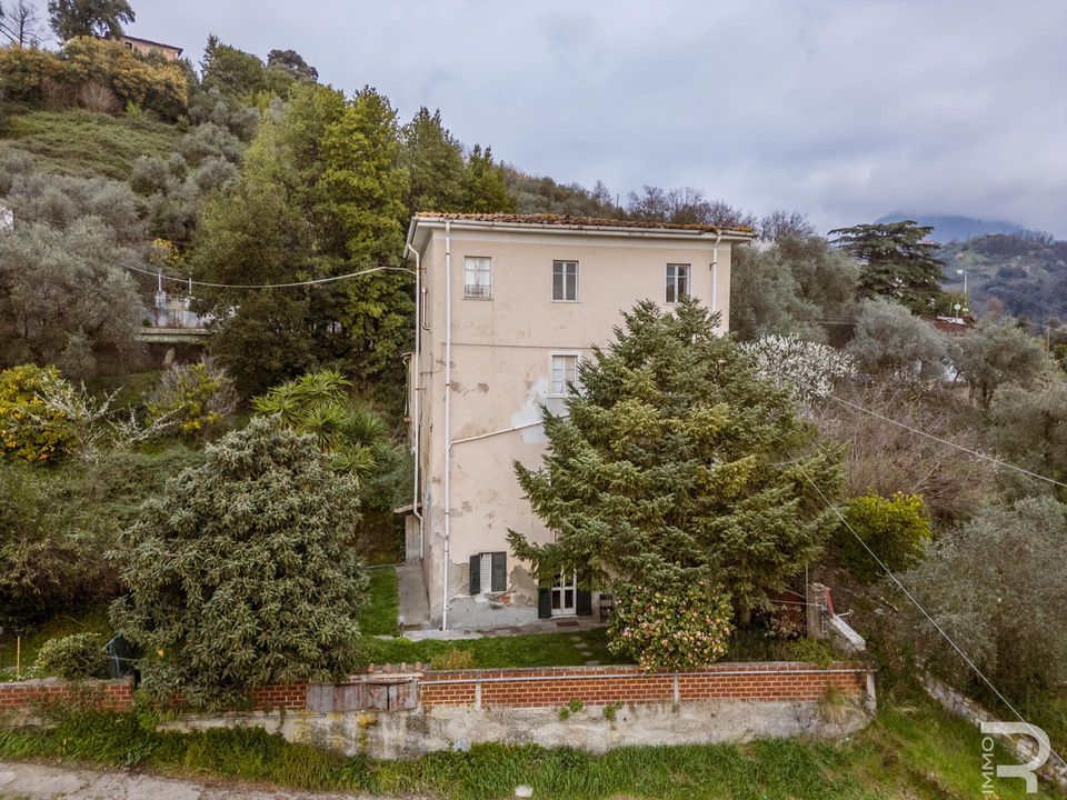 Villa a Carrara, Massa and Carrara - foto 5