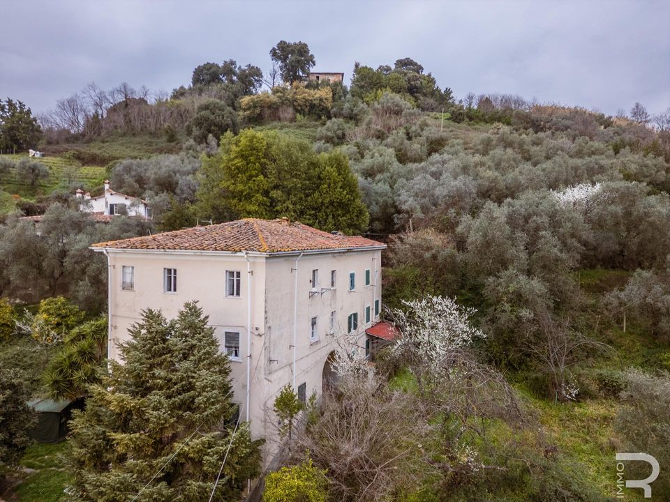 Villa a Carrara, Massa and Carrara - foto 3