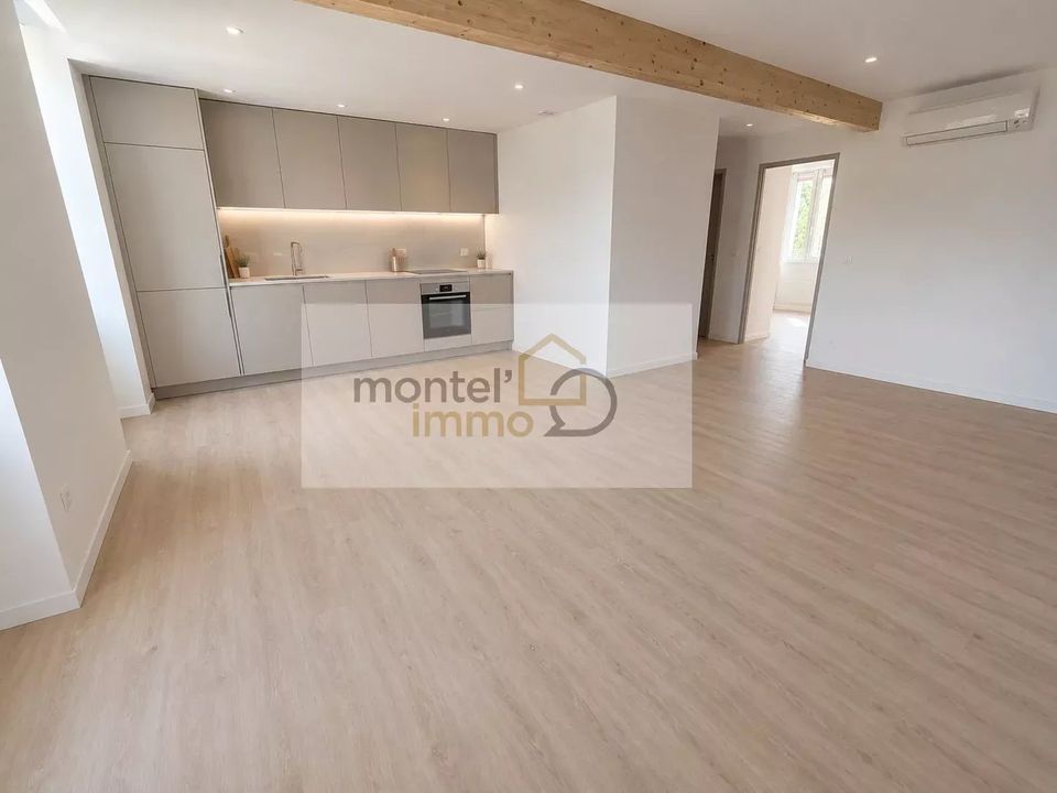Apartment in Dieulefit, Drome - photo 2