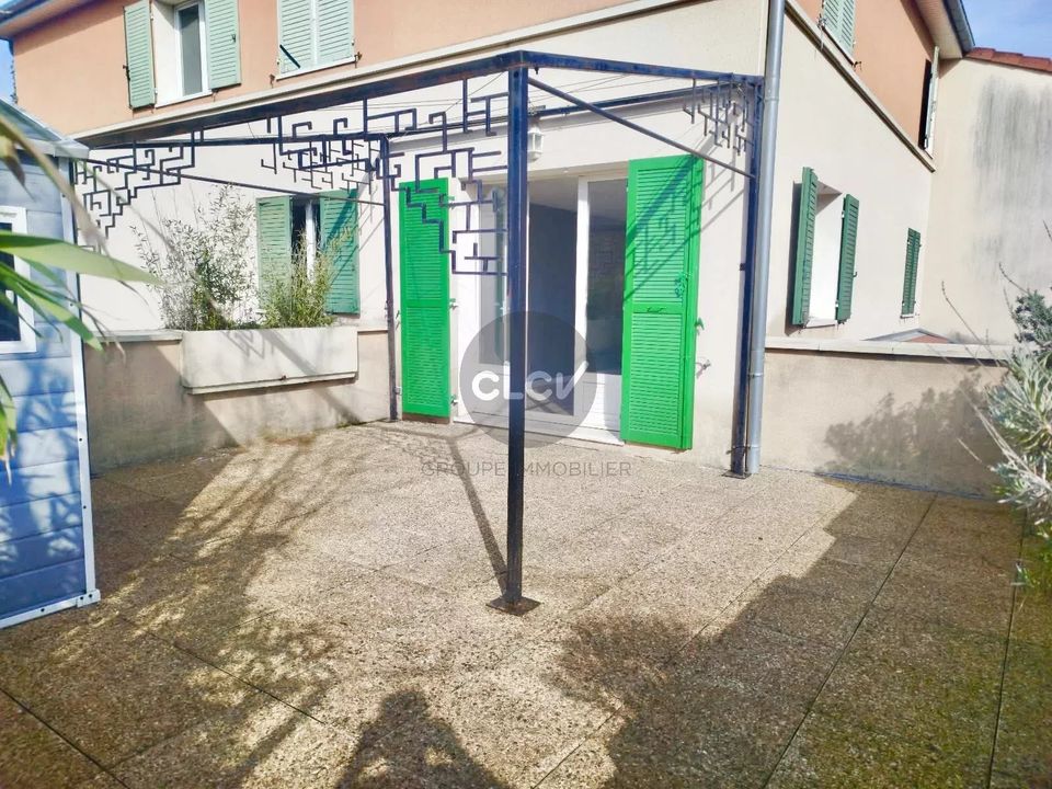 Lejlighed i Vaulx-en-Velin, Rhone - foto 1