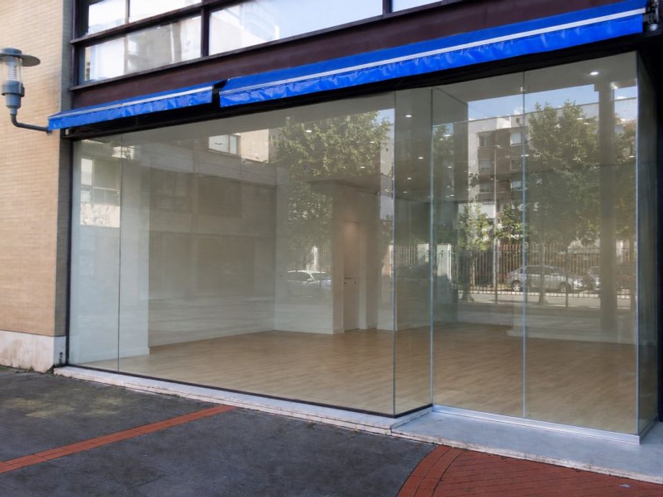 Erhvervsejendom i Carnaxide, Lisbon - foto 1