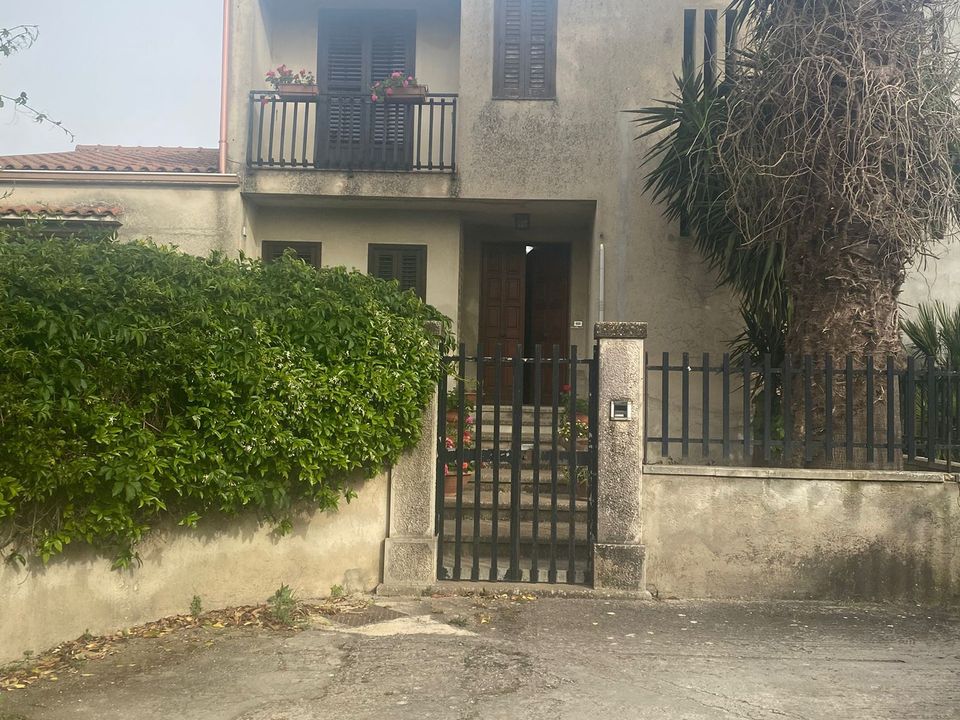 Byhus i Modica, Ragusa - foto 1