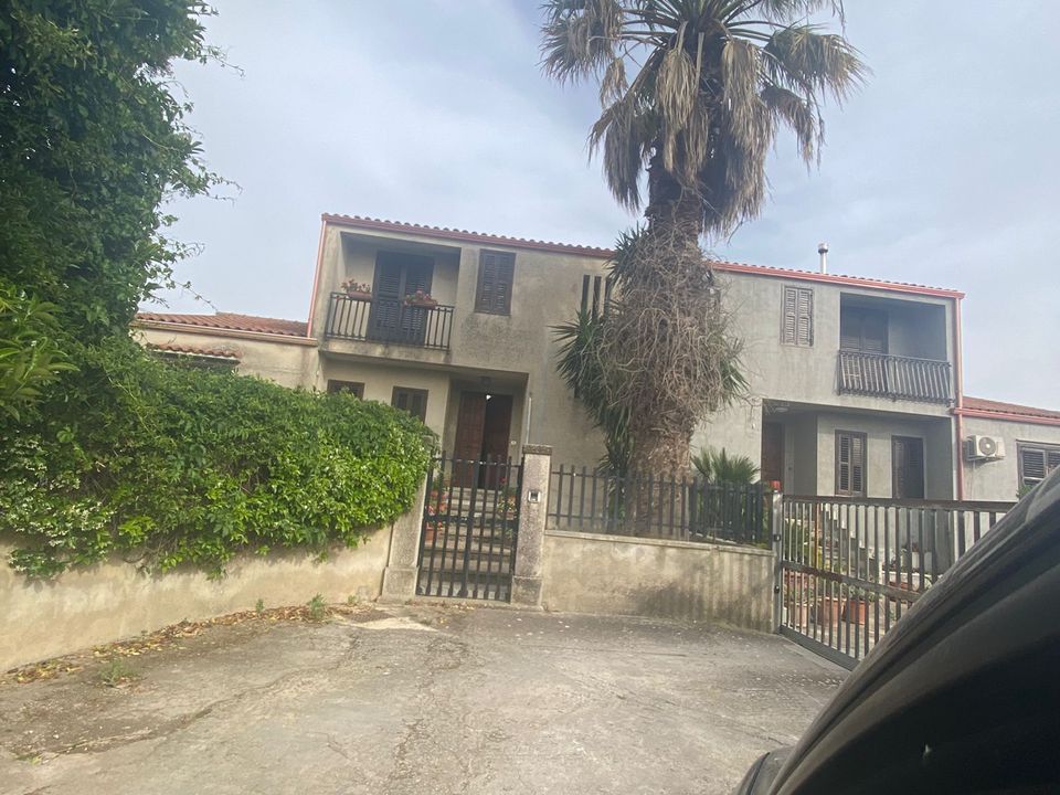 Byhus i Modica, Ragusa - foto 2