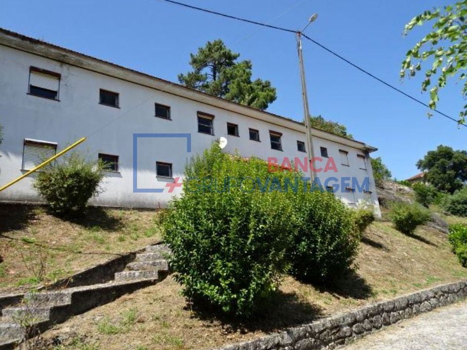 Erhvervsejendom i Terras de Bouro, Braga - foto 1
