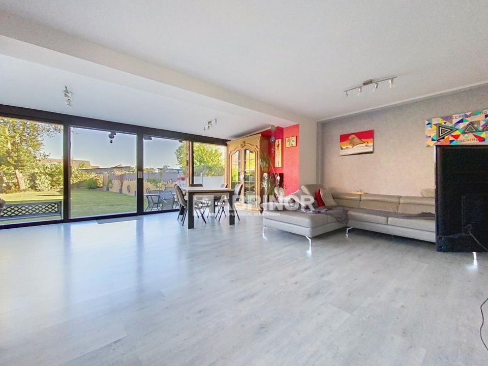 Villa i Tourcoing, Nord - foto 1