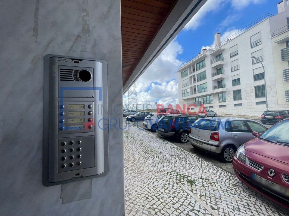 Lejlighed i Amadora, Lisbon - foto 1