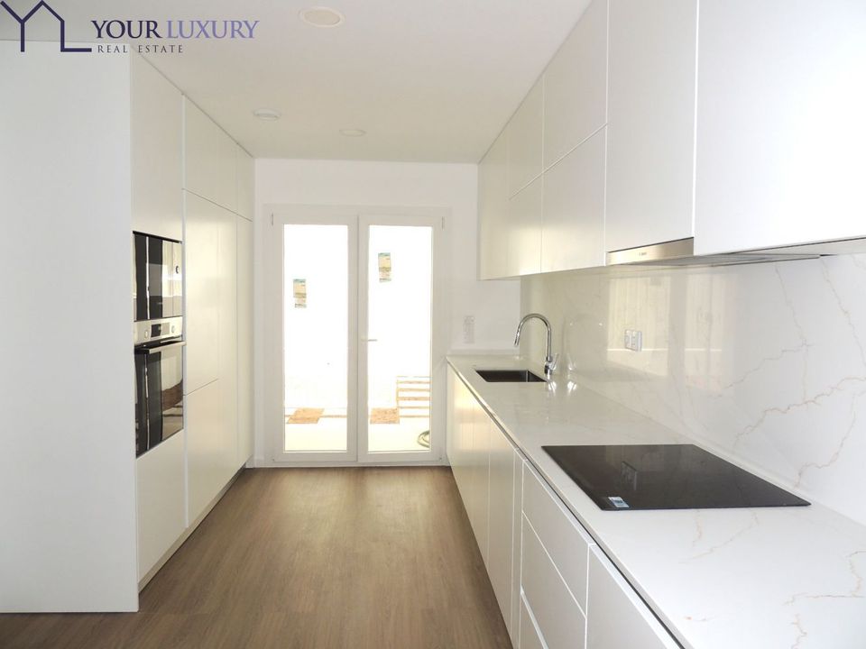 Villa i Amadora, Lisbon - foto 1