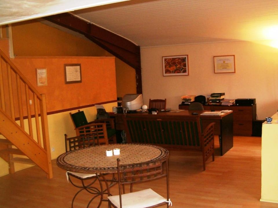 Erhvervsejendom i Ozoir-la-Ferrière, Seine-et-Marne - foto 2